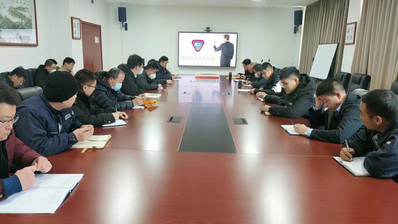 零基础如何高效学习二级建造师？关键步骤与技巧解析**